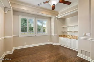 1465 W Caribbean Ln, Phoenix, AZ 85023 - Photo 24