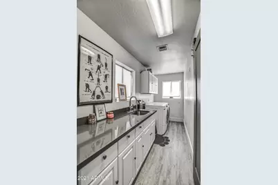 3121 N 26th Place, Phoenix, AZ 85016 - Photo 32