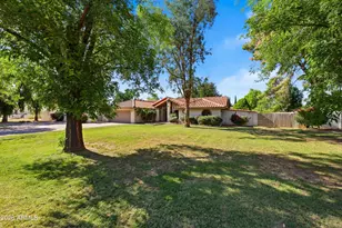 10432 W Avalon Dr, Avondale, AZ 85392 - Photo 4