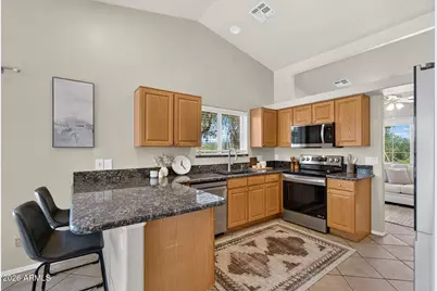 9421 E Sleepy Hollow Trail, Gold Canyon, AZ 85118 - Photo 10