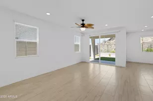 9817 S 12th St, Phoenix, AZ 85042 - Photo 8