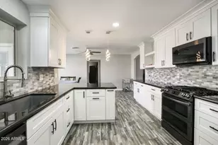 3038 W Charter Oak Rd, Phoenix, AZ 85029 - Photo 32