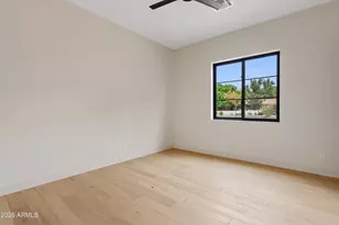 4035 E Osborn Rd, Phoenix, AZ 85018 - Photo 30