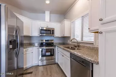1864 E Augusta Avenue, Chandler, AZ 85249 - Photo 2