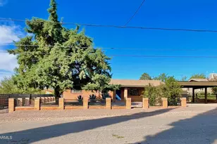 110 Nighthawk Ave, Bisbee, AZ 85603 - Photo 2