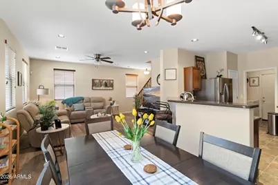 8146 W Groom Creek Road, Phoenix, AZ 85043 - Photo 10