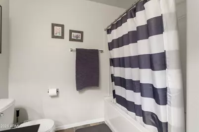 8146 W Groom Creek Road, Phoenix, AZ 85043 - Photo 28