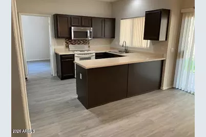 442 W El Freda Road, Tempe, AZ 85284 - Photo 2
