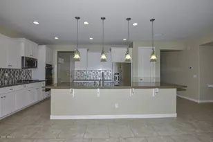 21922 N 100th Ave, Peoria, AZ 85383 - Photo 16