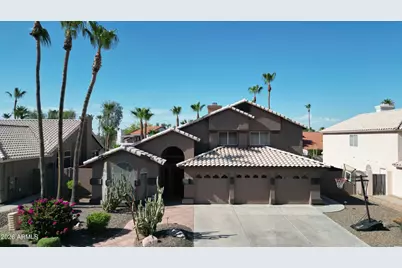 3879 E Amberwood Drive, Phoenix, AZ 85048 - Photo 2