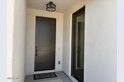 19222 N 29th Place, Phoenix, AZ 85050 - Photo 2