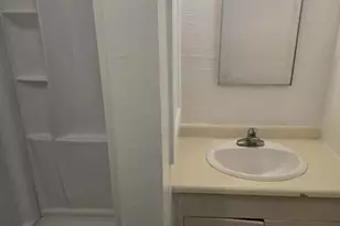 909 N Kadota Ave, Casa Grande, AZ 85122 - Photo 6