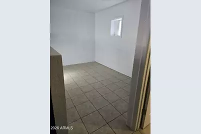 909 N Kadota Avenue, Casa Grande, AZ 85122 - Photo 4