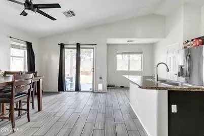 3233 W Huntington Drive, Phoenix, AZ 85041 - Photo 6