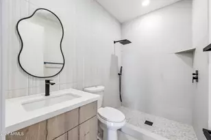 4002 N 34th St, Phoenix, AZ 85018 - Photo 68