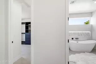 4002 N 34th St, Phoenix, AZ 85018 - Photo 36