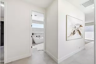 4002 N 34th St, Phoenix, AZ 85018 - Photo 28