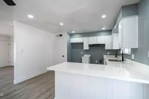 1558 W Crescent Ave, Mesa, AZ 85202 - Photo 8