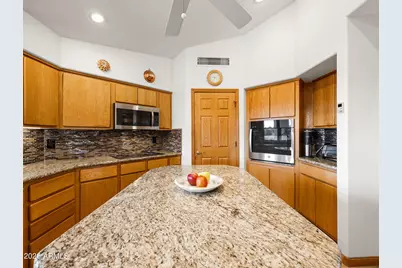 15820 E Sunburst Drive, Fountain Hills, AZ 85268 - Photo 16