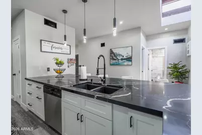 7663 E Pleasant Run Run, Scottsdale, AZ 85258 - Photo 16