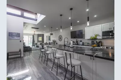 7663 E Pleasant Run Run, Scottsdale, AZ 85258 - Photo 8
