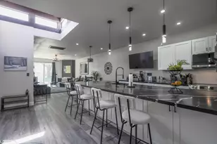 7663 E Pleasant Run Run, Scottsdale, AZ 85258 - Photo 8