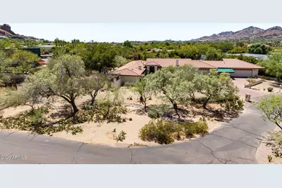 6210 N Camelback Manor Drive, Paradise Valley, AZ 85253 - Photo 20