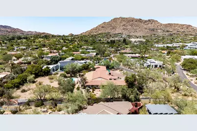 6210 N Camelback Manor Drive, Paradise Valley, AZ 85253 - Photo 14