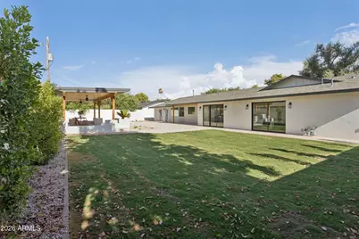 144 E Winter Drive, Phoenix, AZ 85020 - Photo 32