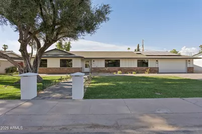 144 E Winter Drive, Phoenix, AZ 85020 - Photo 1
