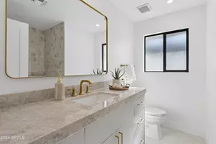 144 E Winter Dr, Phoenix, AZ 85020 - Photo 40