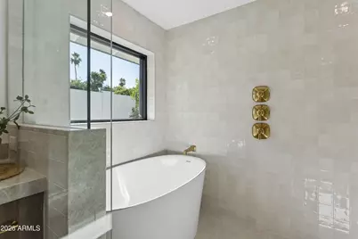 144 E Winter Drive, Phoenix, AZ 85020 - Photo 36