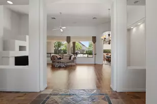 6509 E Helm Dr, Scottsdale, AZ 85254 - Photo 2