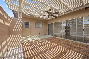 10930 W Topaz Dr, Sun City, AZ 85351 - Photo 18