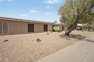 10930 W Topaz Dr, Sun City, AZ 85351 - Photo 20