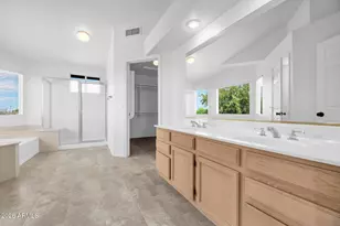 1328 E Sandra Terrace, Phoenix, AZ 85022 - Photo 16