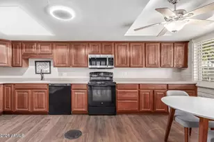 481 W Half Moon Way, Chandler, AZ 85225 - Photo 8