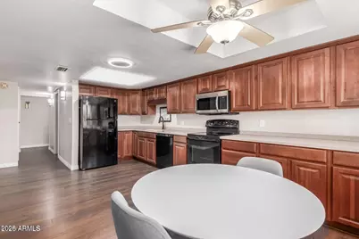 481 W Half Moon Way, Chandler, AZ 85225 - Photo 10