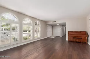 481 W Half Moon Way, Chandler, AZ 85225 - Photo 4