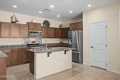 4674 E Maplewood Street, Gilbert, AZ 85297 - Photo 8