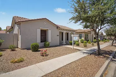 4674 E Maplewood Street, Gilbert, AZ 85297 - Photo 2