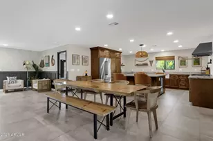 3041 N 49th Ct, Phoenix, AZ 85018 - Photo 10