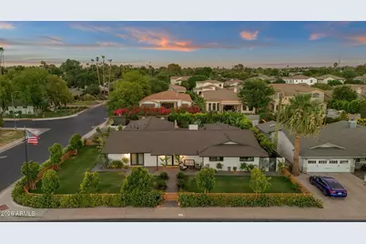 3041 N 49th Court, Phoenix, AZ 85018 - Photo 38