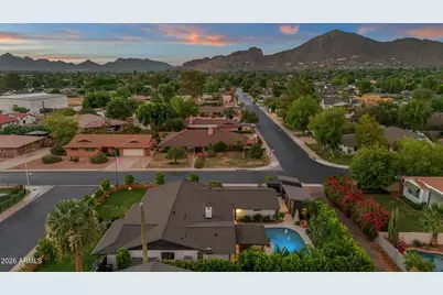 3041 N 49th Court, Phoenix, AZ 85018 - Photo 40