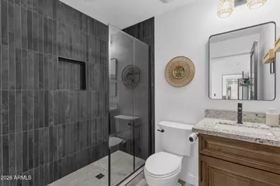 3041 N 49th Court, Phoenix, AZ 85018 - Photo 16