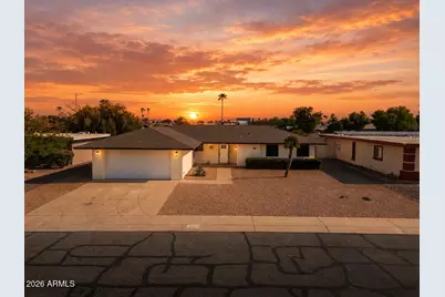 10610 W Garnette Drive, Sun City, AZ 85373 - Photo 1