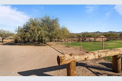 38275 S Blue Tank Trail, Wickenburg, AZ 85390 - Photo 50