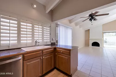 5526 N 71st Street, Paradise Valley, AZ 85253 - Photo 6