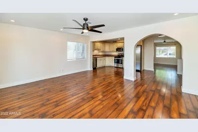 2501 E Highland Avenue, Phoenix, AZ 85016 - Photo 4
