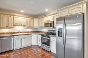 2501 E Highland Ave, Phoenix, AZ 85016 - Photo 8